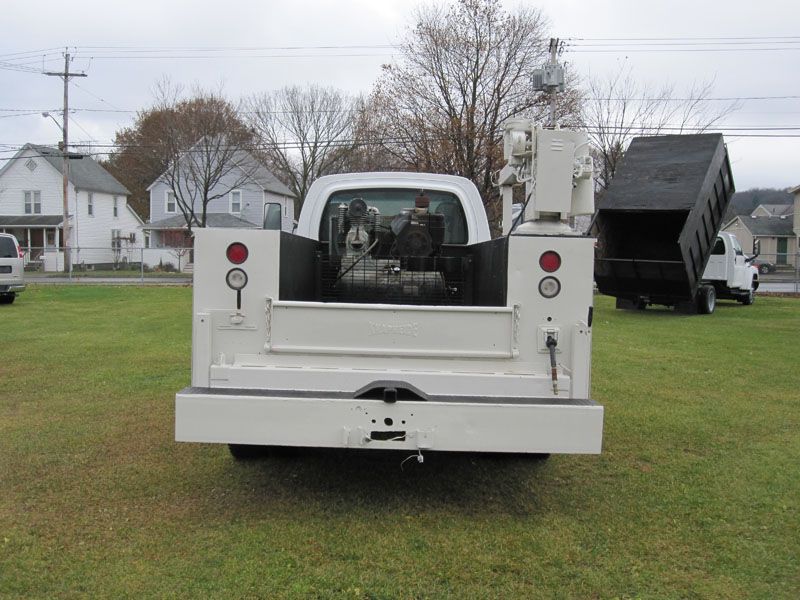 2006 GMC KODIAK TOPKICK C5500 W/ UTILITY SERVICE BOX & CRANE DURAMAX 