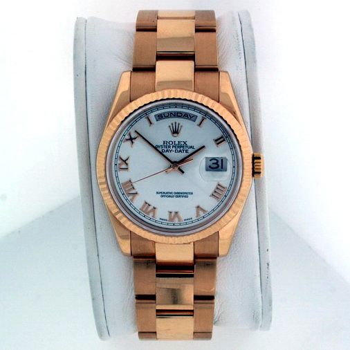   118235 RARE 18k Rose Gold Discontinued $31,400.00 Mens watch.  