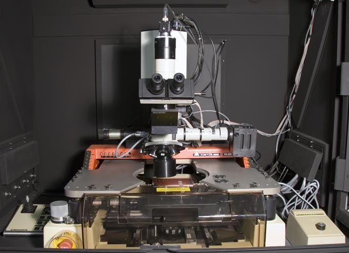 Hypervision Visionary 2000 Emission Microscope System with a Karl Suss 