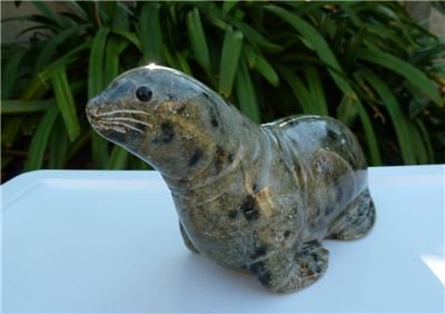 SIGNED ALASKA SOAPSTONE SEAL INUIT ESKIMO NATIVE SEA HAND CARVED 