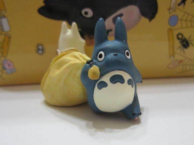 RARE MY NEIGHBOUR TOTORO MAGNET REFRIGERATOR DECORATION FIGURE 