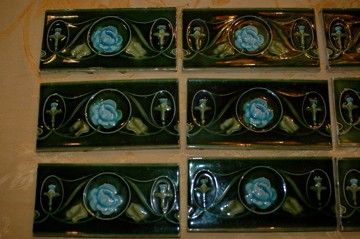 Lineal Feet Antique Art Nouveau 6 x 3 Accent Tiles 19 Tiles 