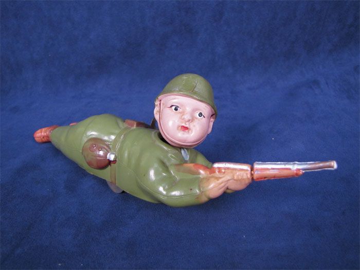 Wind Up Celluloid Soldier Sharp Shooter Figure Oc Japan  