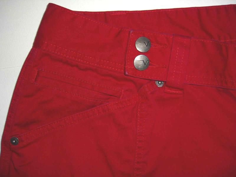 VENEZIA Stretch Red Capri Womens Jean Size 28  