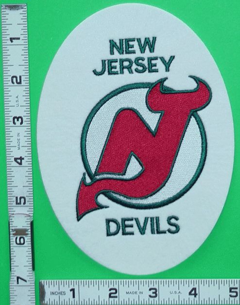   JERSEY DEVILS EGG SHAPED LOGO FELT EMBROIDERED PATCH NHL HOCKEY  