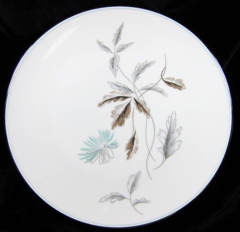 NORITAKE FINE CHINA CORLISS DINNER PLATE 5765  