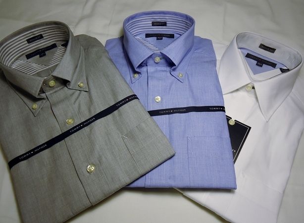 NEW $60 Tommy Hilfiger Mens Dress Shirts   3 COLORS ALL SIZES   LOOK 