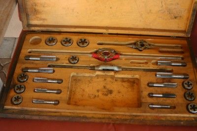 Blue Point Tap & Die in Original Wood Box  