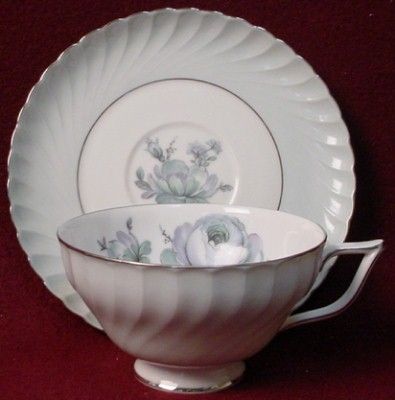 ROYAL TETTAU china DAWN ROSE pttrn CUP & SAUCER Set  