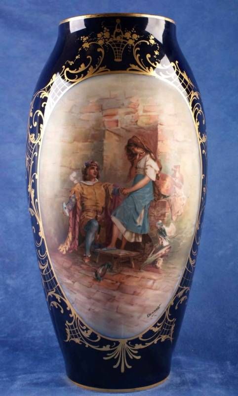 Porcelain vase donnalot limoges chateu tulleries france  