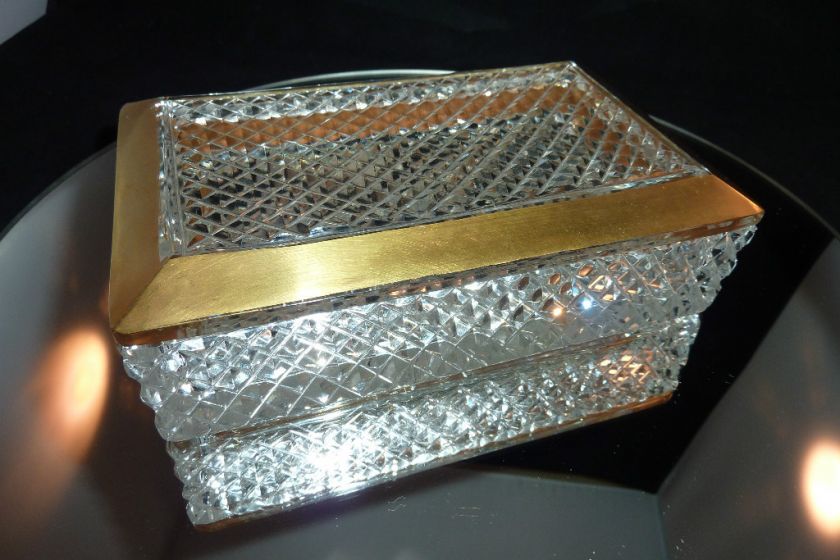HEAVY CUT CRYTAL BOX WITH 24 K GOLD RIM LID VERY NICE 6.5 X 4 INCHES 