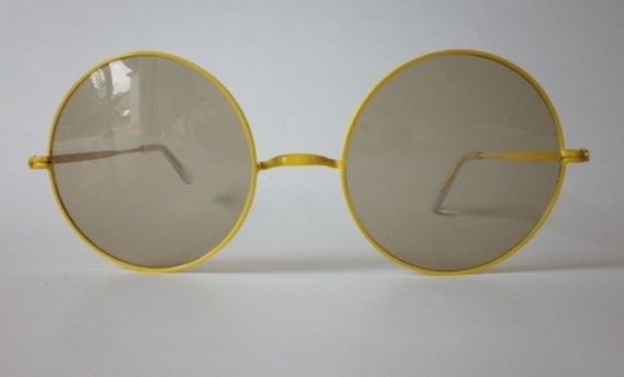 Vtg. 70s sunny yellow, big round metal sunglasses  G14P  