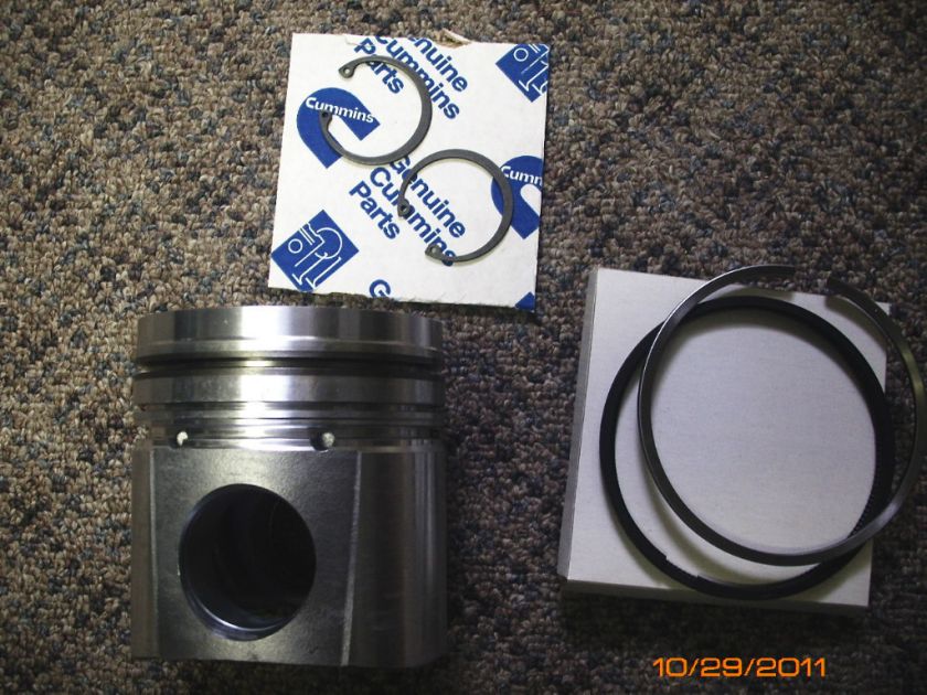 New Genuine Cummins 5.9 Piston Kit 91 93 Turbo  