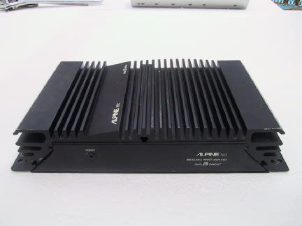 ALPINE CAR AMPLIFIER 3522  