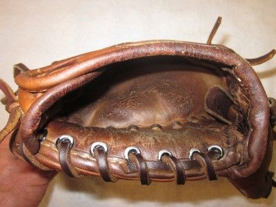 Vintage Wilson A2000 USA Glove Rare 1968 Near MINT  