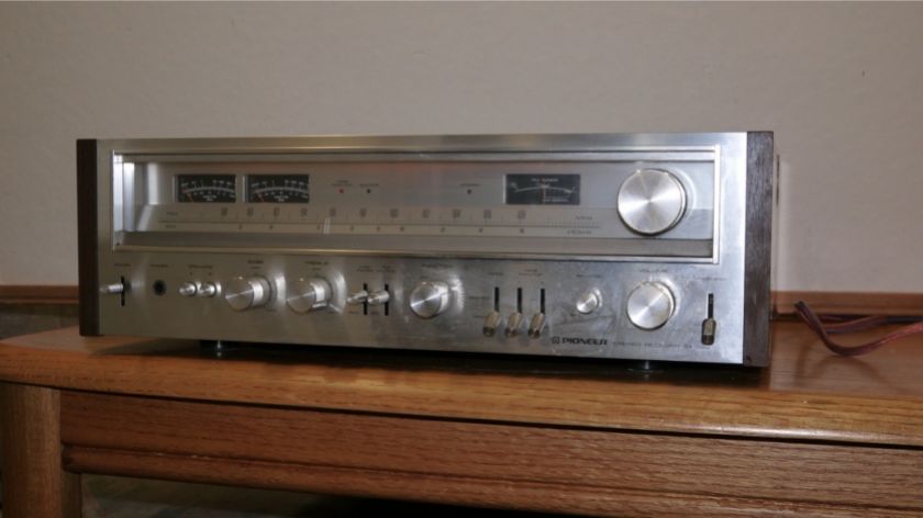  bidding on a Pioneer Stereo Receiver SX 780 AM/FM Receiver. Receiver 