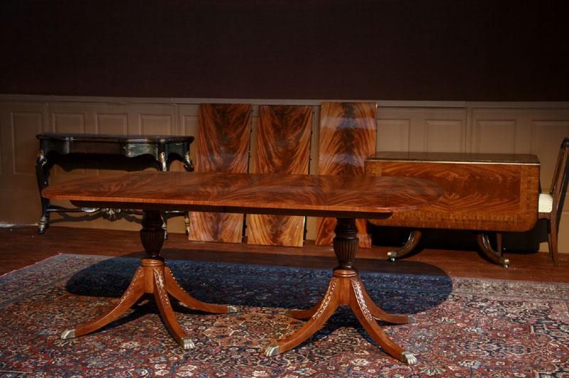 STICKLEY Dining Room Table, STICKLEY Dining Table  