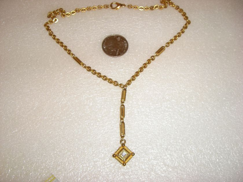 Costume Jewelry Goldtone drop necklace signed Leslie  