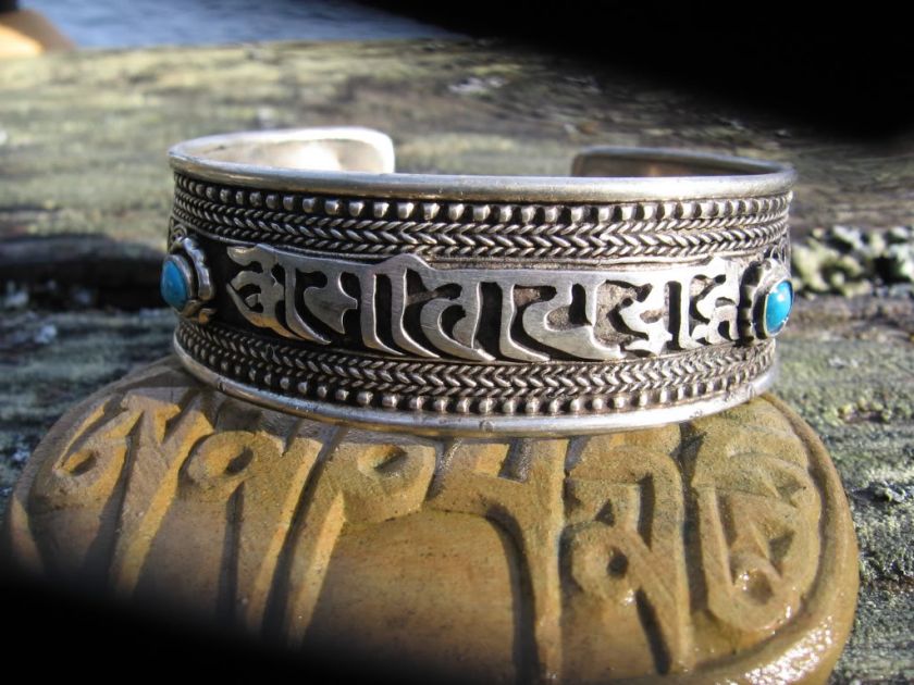 WIDE UNISEX TIBETAN BUDDHIST 3 STONE OM CUFF BRACELET  