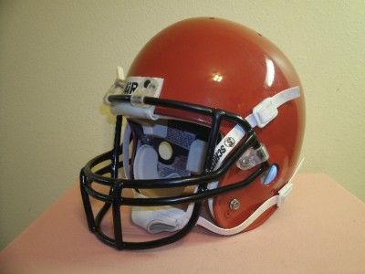 AIR RED FOOTBALL HELMET SIZE MEDIUM 57 58cm  