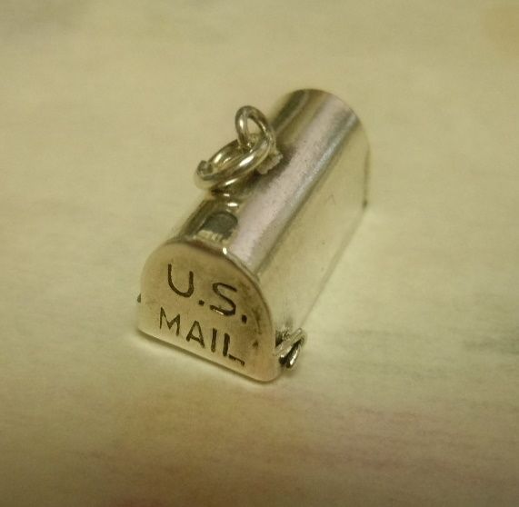 VTG Sterling Mailbox U.S. Mail Charm    Opens    Mexico Silver  