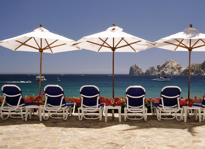   /photogallery/large/baja california hotels umbrellas at beach