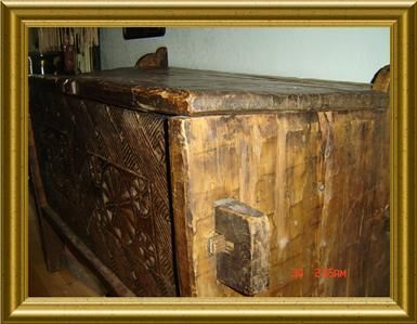 ANTIQUE JAPANESE SAMURAI 1700S LARGE WOOD TRUNK,CHEST  