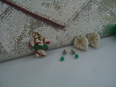 Vintage Christmas Jewelry Lot   9 pieces Misc Stuff  